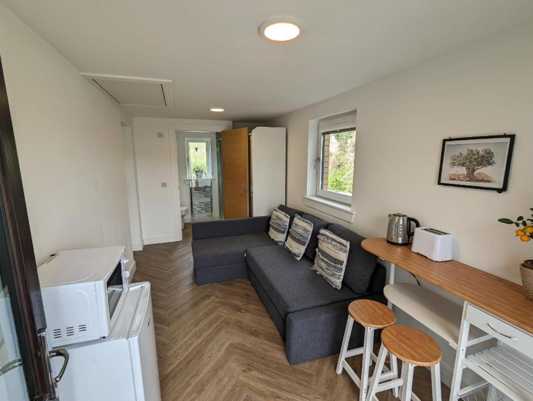En-Suite Double Room With Private Entrance Эдинбург Экстерьер фото