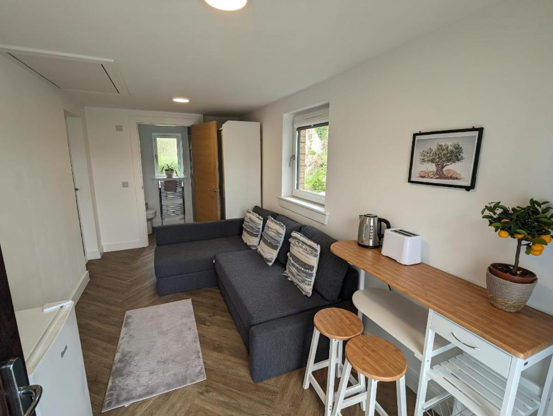 En-Suite Double Room With Private Entrance Эдинбург Экстерьер фото